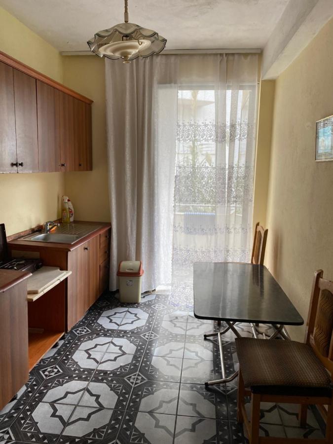 Mance Apartment Dıraç Dış mekan fotoğraf